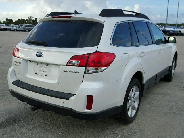 4S4BRCJC0D3323490 - 2013 SUBARU OUTBACK 2. WHITE photo 4