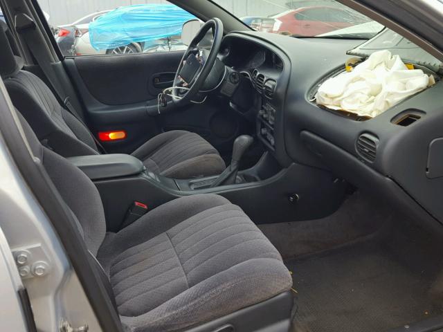 1G2WP52K7YF136804 - 2000 PONTIAC GRAND PRIX SILVER photo 5