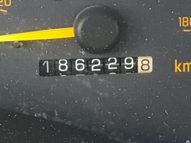 1G2WP52K7YF136804 - 2000 PONTIAC GRAND PRIX SILVER photo 8