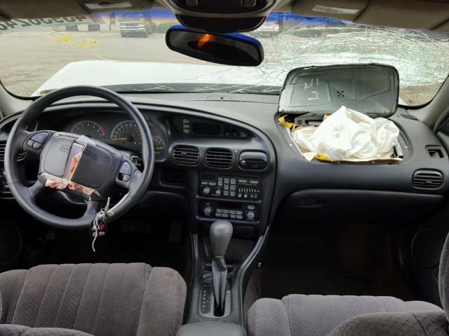 1G2WP52K7YF136804 - 2000 PONTIAC GRAND PRIX SILVER photo 9