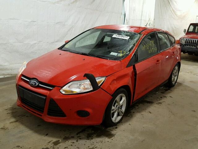 1FADP3K26DL120750 - 2013 FORD FOCUS SE RED photo 2