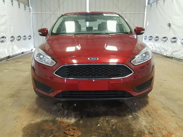 1FADP3F21GL204022 - 2016 FORD FOCUS RED photo 9