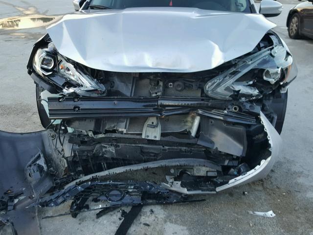 3N1AB7AP2GY330535 - 2016 NISSAN SENTRA SILVER photo 9