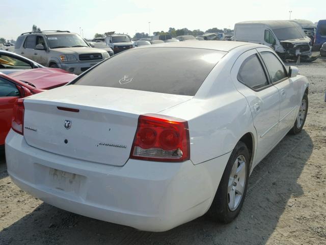 2B3CA4CD8AH244624 - 2010 DODGE CHARGER WHITE photo 4