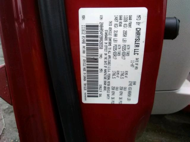 2A8HR54P28R626558 - 2008 CHRYSLER TOWN & COU RED photo 10