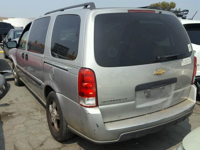 1GNDV231X7D177930 - 2007 CHEVROLET UPLANDER L 银色 照片 3