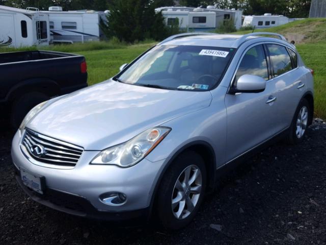 JN1AJ0HR9AM750272 - 2010 INFINITI EX35 BASE SILVER photo 2