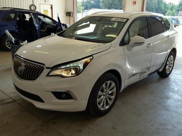 LRBFXBSA0HD070818 - 2017 BUICK ENVISION E WHITE photo 2