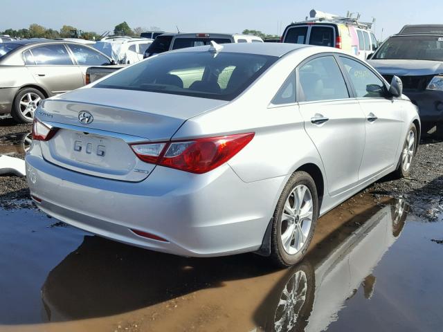 5NPEC4AC1BH119470 - 2011 HYUNDAI SONATA SE SILVER photo 4