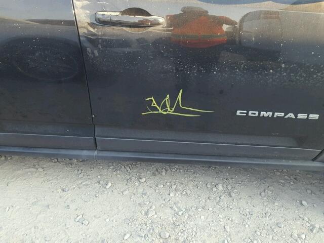 1C4NJDBB7GD566782 - 2016 JEEP COMPASS SP შავი ფოტო 9
