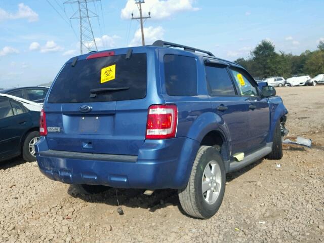 1FMCU0D73AKA52510 - 2010 FORD ESCAPE BLUE photo 4