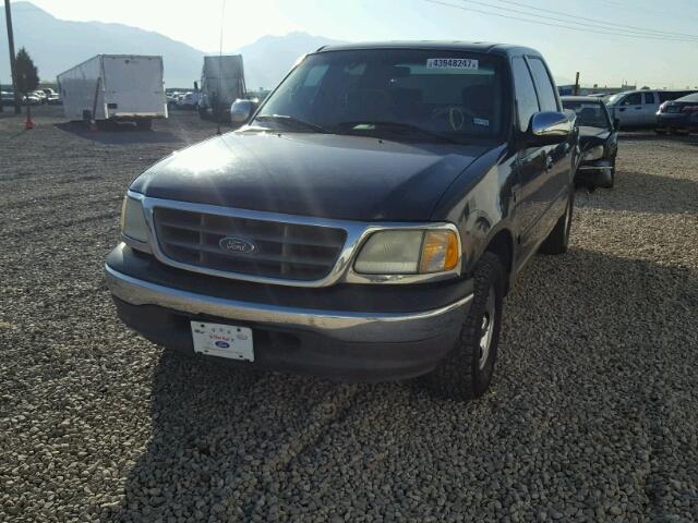 1FTRW07L62KA73323 - 2002 FORD F150 BLUE photo 2