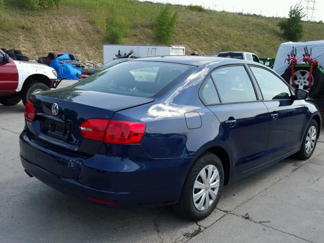 3VW2K7AJXEM313982 - 2014 VOLKSWAGEN JETTA BASE Կապույտ լուսանկար 4