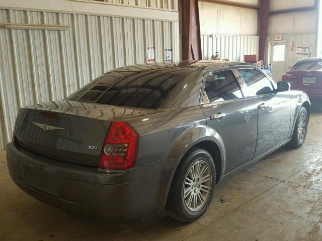 2C3KA43D39H553685 - 2009 CHRYSLER 300 GRAY photo 4