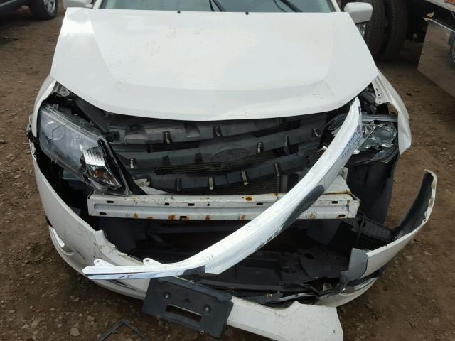 3FAHP0JA0AR163308 - 2010 FORD FUSION WHITE photo 7