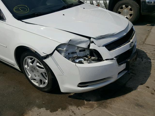 1G1ZC5EU5CF101682 - 2012 CHEVROLET MALIBU 1LT WHITE photo 9