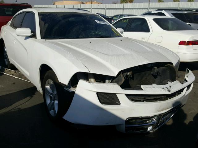 2C3CDXBG0EH326408 - 2014 DODGE CHARGER SE WHITE photo 1