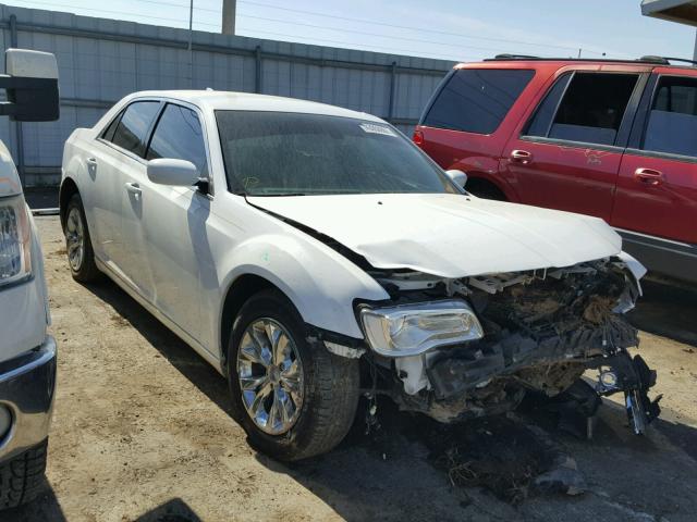 2C3CCAAG8FH920750 - 2015 CHRYSLER 300 LIMITE WHITE photo 1