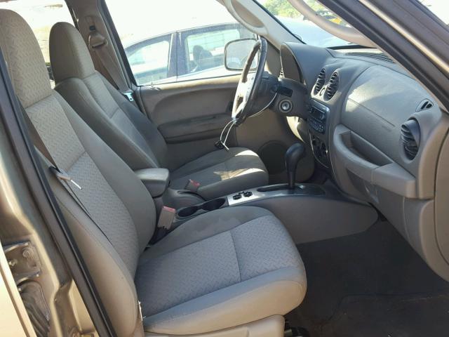 1J4GK38K35W542790 - 2005 JEEP LIBERTY RE TAN photo 5