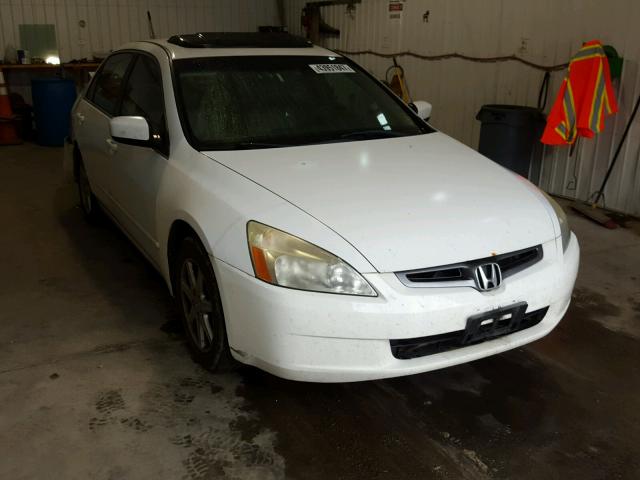 1HGCM66544A040980 - 2004 HONDA ACCORD WHITE photo 1