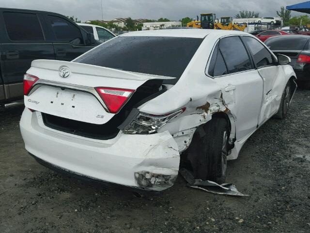 4T1BF1FK2GU556377 - 2016 TOYOTA CAMRY LE თეთრი ფოტო 4