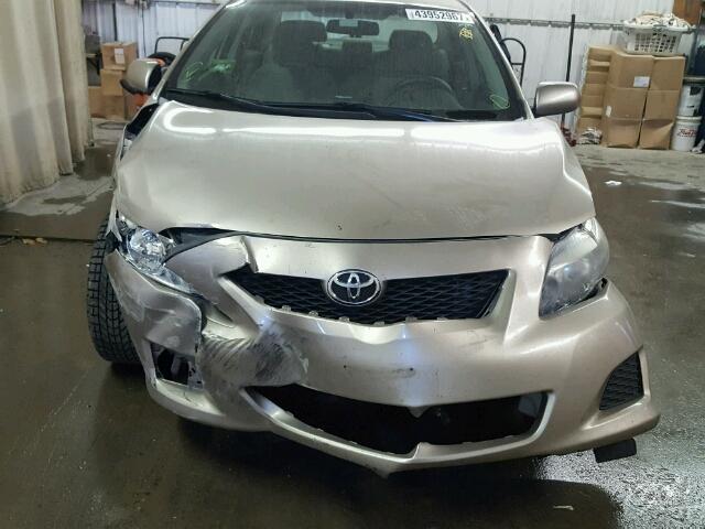 1NXBU40E19Z018718 - 2009 TOYOTA COROLLA GOLD photo 9