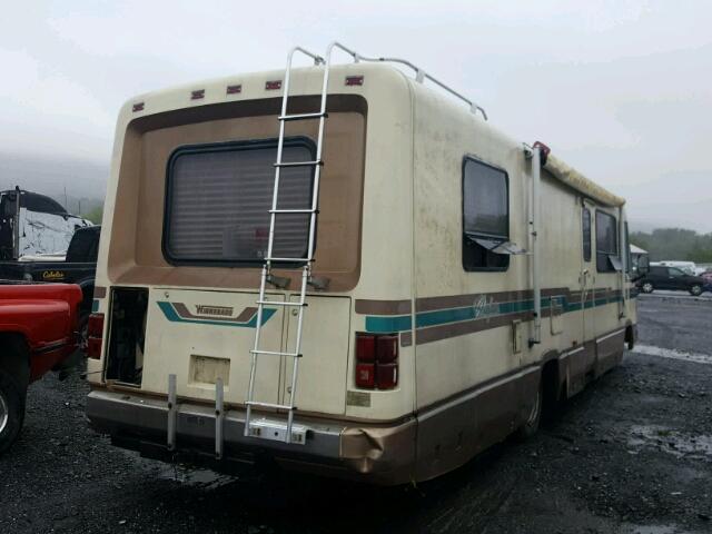 1GBKP37W2J3338827 - 1988 CHEVROLET CHIEFTAIN TAN photo 4