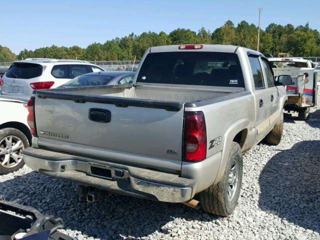 2GCEK13T061228119 - 2006 CHEVROLET SILVERADO SILVER photo 4