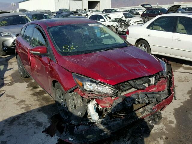 1FADP3K28GL372522 - 2016 FORD FOCUS SE RED photo 1