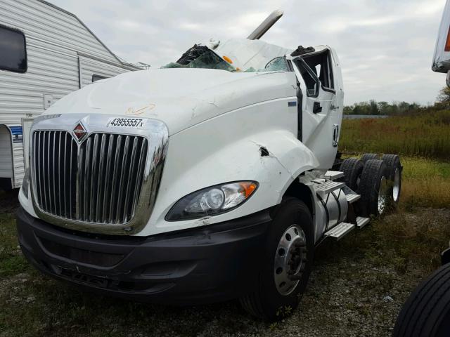 1HSDHSJR7BJ401276 - 2011 INTERNATIONAL PROSTAR أبيض صورة 2