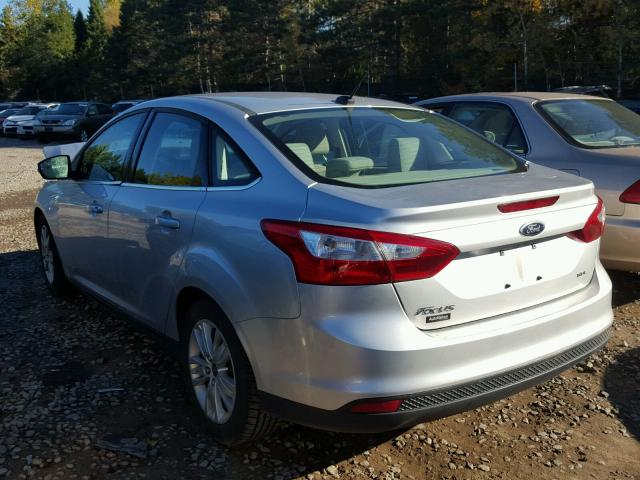 1FAHP3H24CL368194 - 2012 FORD FOCUS SEL SILVER photo 3