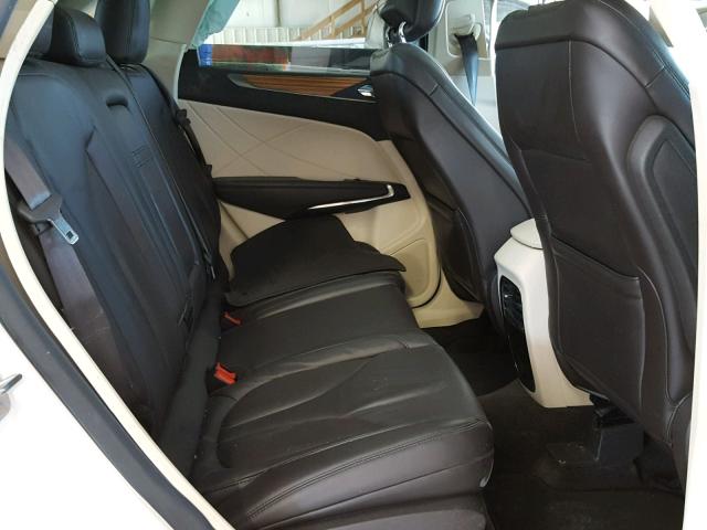 5LMCJ2C90GUJ19193 - 2016 LINCOLN MKC SELECT 白色 照片 6