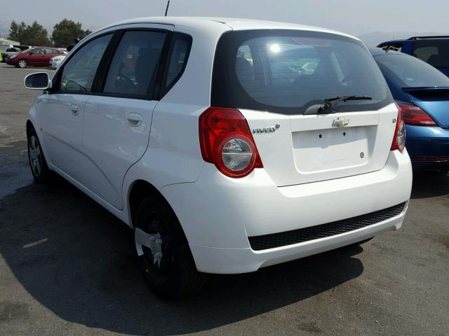 KL1TD66E99B658013 - 2009 CHEVROLET AVEO LS WHITE photo 3