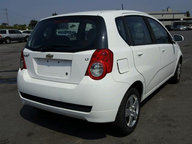 KL1TD66E99B658013 - 2009 CHEVROLET AVEO LS WHITE photo 4