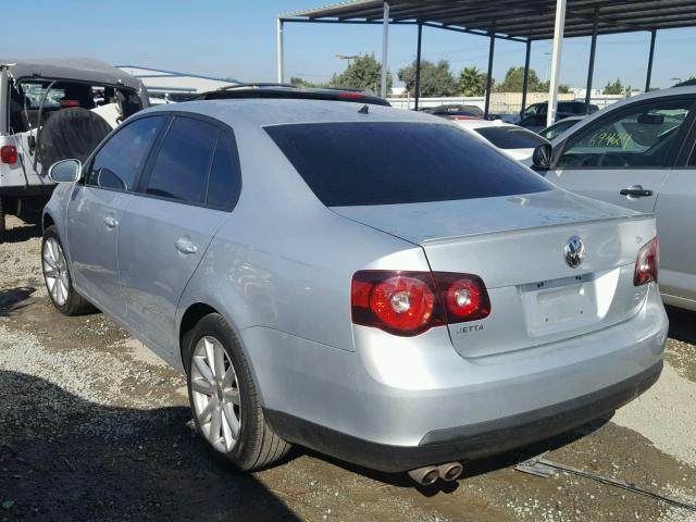 3VWRZ7AJXAM150707 - 2010 VOLKSWAGEN JETTA SE SILVER photo 3