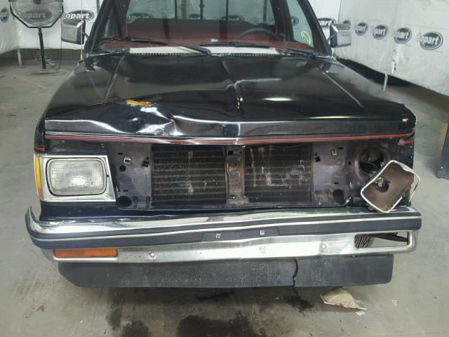 1GTCS14B7E2507272 - 1984 GMC S TRUCK BLACK photo 10