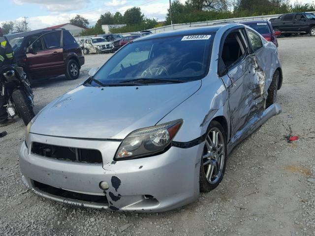 JTKDE177260084738 - 2006 TOYOTA SCION TC 银色 照片 2