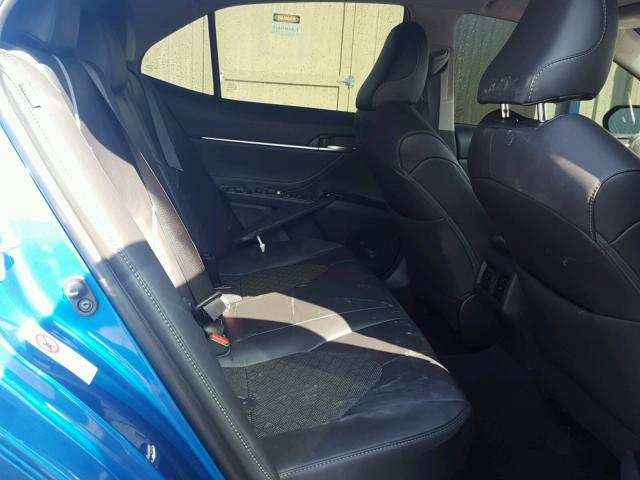 4T1B61HK1JU057588 - 2018 TOYOTA CAMRY XSE BLUE photo 6