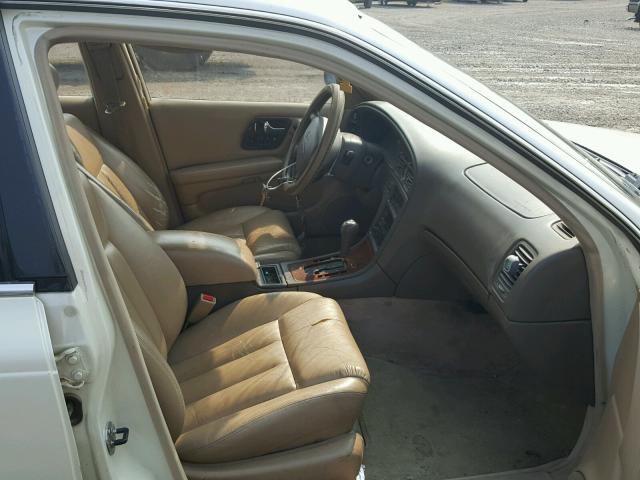 JNKNG01D6RM254836 - 1994 INFINITI Q45 WHITE photo 5