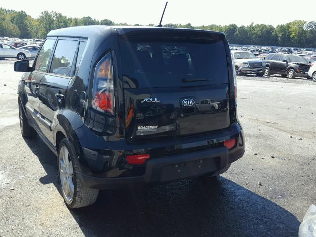 KNDJT2A26B7216727 - 2011 KIA SOUL BLACK photo 3