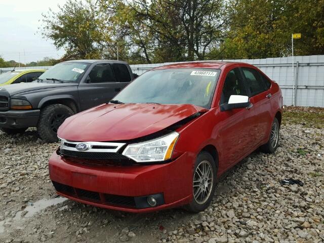 1FAHP3FN0BW192027 - 2011 FORD FOCUS SE RED photo 2