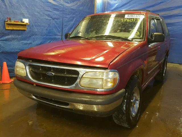 1FMZU34X2WUC16014 - 1998 FORD EXPLORER RED photo 2