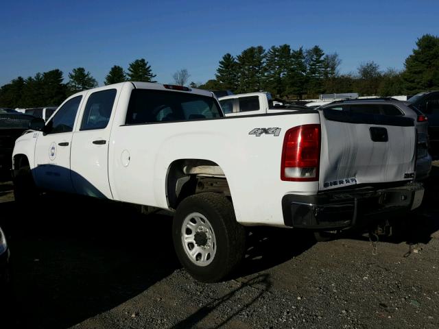 1GT12ZC84EF112311 - 2014 GMC SIERRA K25 WHITE photo 3