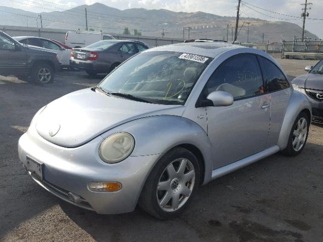 3VWCD21C53M423693 - 2003 VOLKSWAGEN NEW BEETLE Gümüş foto 2
