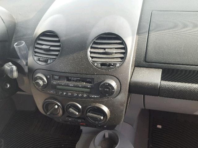 3VWCD21C53M423693 - 2003 VOLKSWAGEN NEW BEETLE Gümüş foto 9