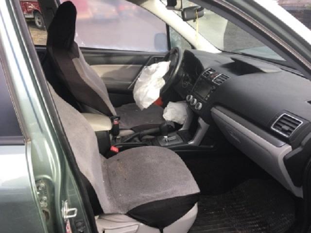 JF2SJABC1GH531286 - 2016 SUBARU FORESTER 2 GRAY photo 5