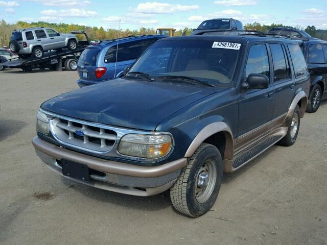 1FMDU34XXTZA60796 - 1996 FORD EXPLORER GREEN photo 2