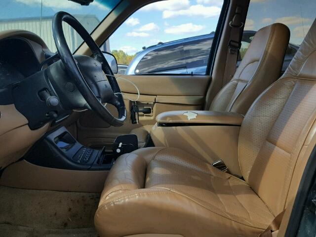 1FMDU34XXTZA60796 - 1996 FORD EXPLORER GREEN photo 5