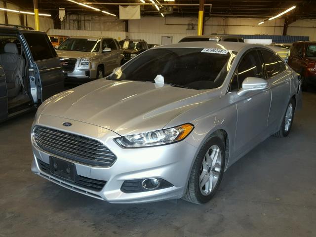 3FA6P0HD4FR207731 - 2015 FORD FUSION SE SILVER photo 2