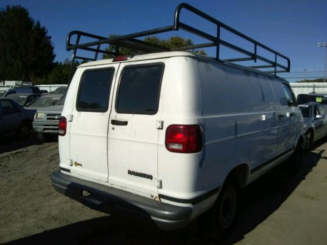 2D7JB21Z33K520838 - 2003 DODGE RAM VAN B2 WHITE photo 4
